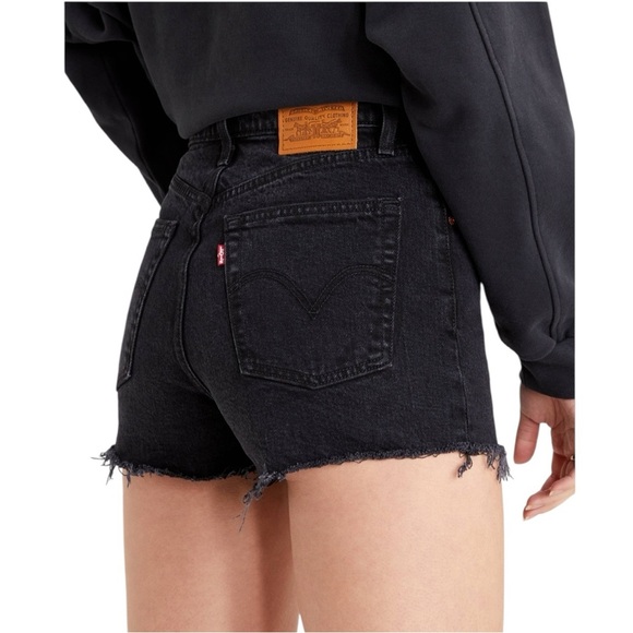 Levi's Premium Ribcage Button Fly Raw Hem Denim Shorts Black Size 27 #1607 - Picture 1 of 9